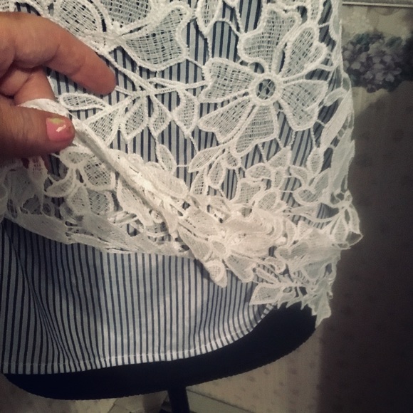 Anthropologie Gorgeous lace halter set - Picture 8 of 8